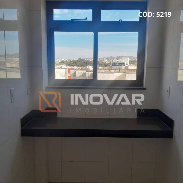 Centro, 3 Quartos Quartos, 1 Sala Salas,2 BanheirosBanheiros,Apartamento,Aluguel,0,1402