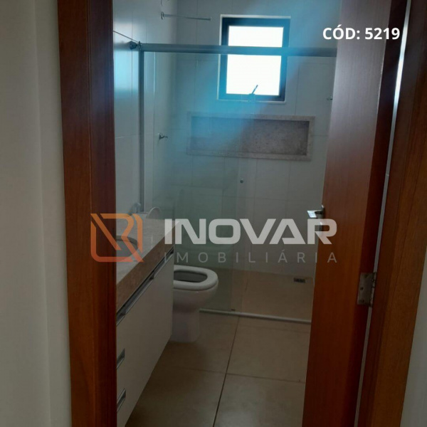 Centro, 3 Quartos Quartos, 1 Sala Salas,2 BanheirosBanheiros,Apartamento,Aluguel,0,1402