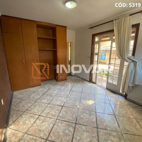 Jardim Gloria, 1 Quarto Quartos, ,1 BanheiroBanheiros,Casa,Aluguel,0,1476